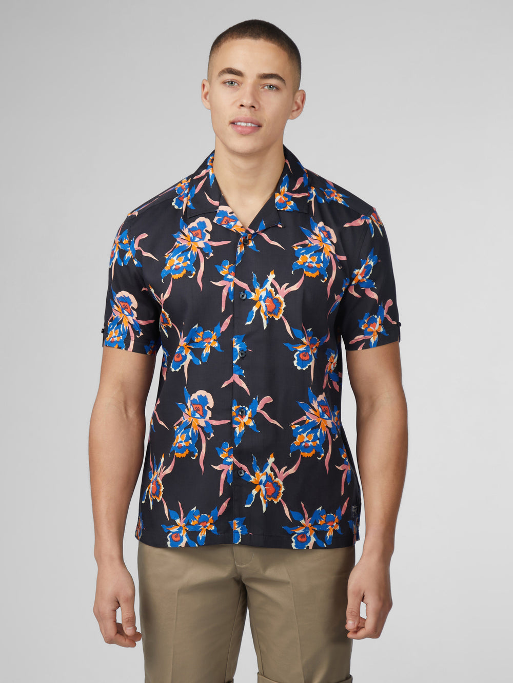 Ben Sherman Signature Botanical Print Shirts Black | 135460MYN