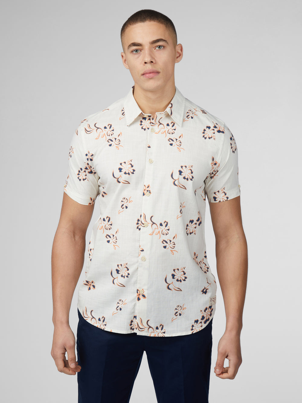 Ben Sherman Signature Linear Floral Shirts White | 768409WRE